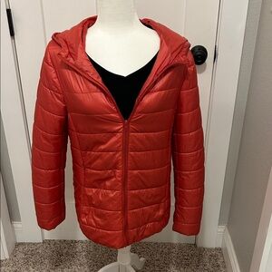 Forever 21 Women's Red-Orange Puffer Jacket, great condition.